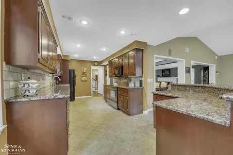 504 Pemberton, Grosse Pointe Park, MI 48230 photo 8