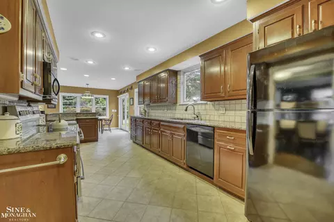 504 Pemberton, Grosse Pointe Park, MI 48230 photo 7