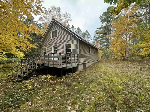 5565 Riverview, Au Train, MI 49806