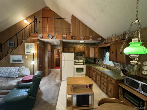 5565 Riverview, Au Train, MI 49806 photo 12