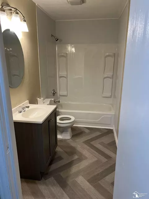 738 First, Dundee, MI 48131 photo 6