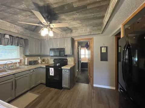 1173 Wheatona Ct, Gladwin, MI 48624 photo 11