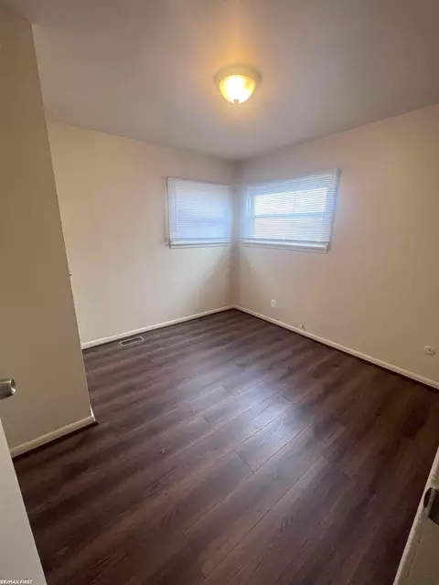 11320 Dodge, Warren, MI 48089 photo 8