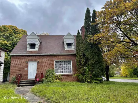 552 Welch Blvd, Flint, MI 48503
