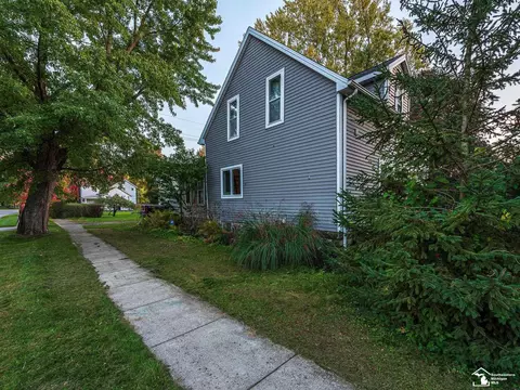 631 Strawberry, Dundee, MI 48131