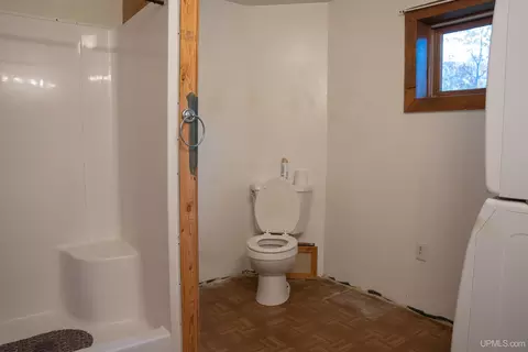 20318 Herman, L'anse, MI 49916 photo 9
