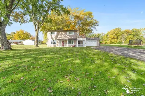 12935 Telegraph, Carleton, MI 48117