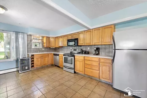 12935 Telegraph, Carleton, MI 48117 photo 4
