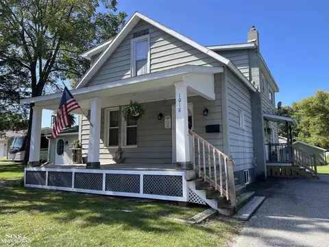 1018 S 10th, Saint Clair, MI 48079
