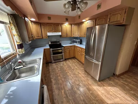 143 Cheever, Britton, MI 49229 photo 3
