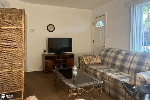 3322 Brandon, Flint, MI 48503 photo 2