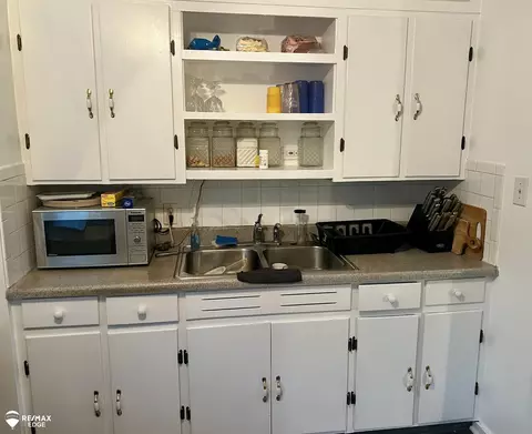 3322 Brandon, Flint, MI 48503 photo 3