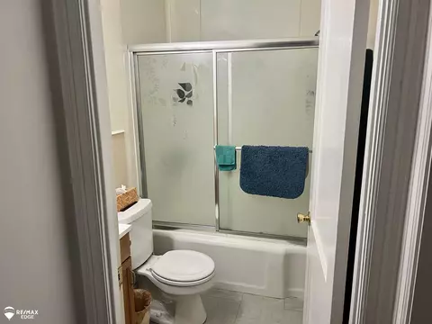 3322 Brandon, Flint, MI 48503 photo 4