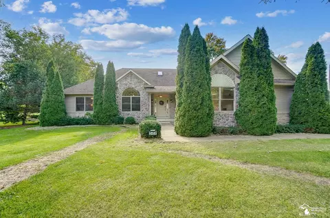 2459 W Sterns, Temperance, MI 48182