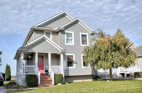 3818 Country, Adrian, MI 49221