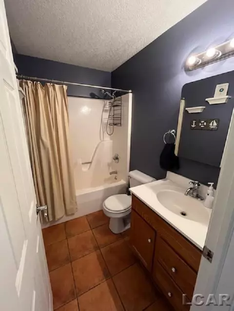 2215 Tim-cin, Adrian, MI 49221 photo 48