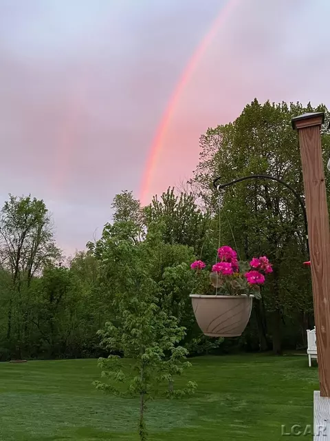 2215 Tim-cin, Adrian, MI 49221 photo 17