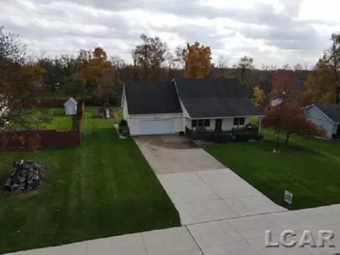 2215 Tim-cin, Adrian, MI 49221 photo 8
