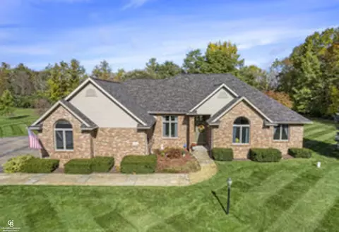 4446 Loon Hbr, Linden, MI 48451