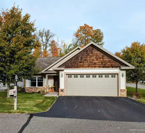 622 Brookstone, Marquette, MI 49855