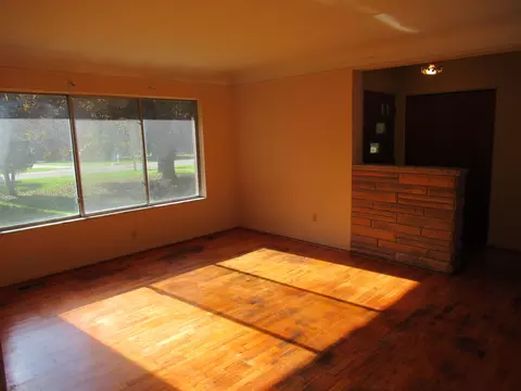 1525 Flushing, Flushing, MI 48433 photo 3