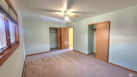 7528 Apache, Temperance, MI 48182 photo 19