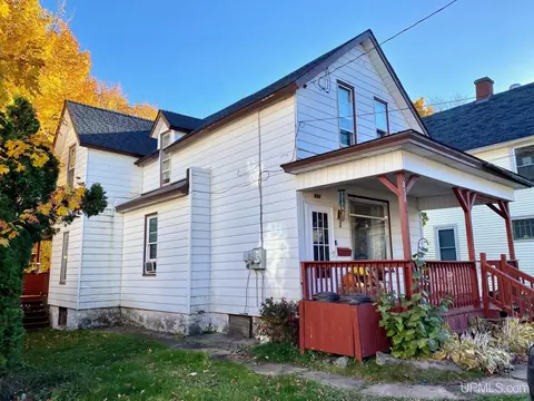 211 W Barnum, Ishpeming, MI 49849 photo 7
