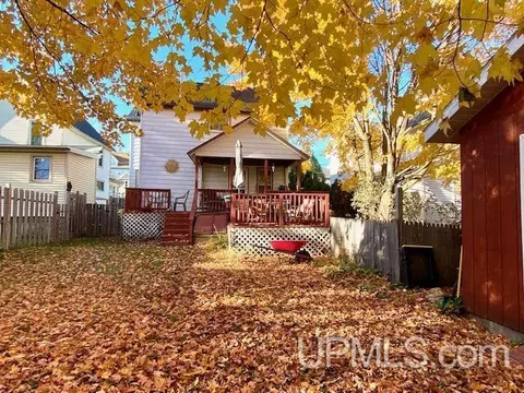 211 W Barnum, Ishpeming, MI 49849 photo 5