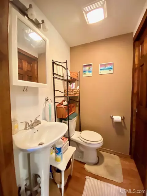 211 W Barnum, Ishpeming, MI 49849 photo 32