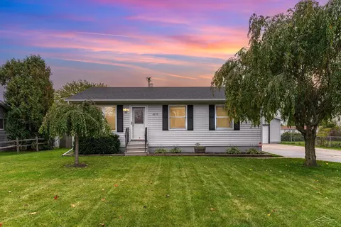 4270 Zander, Bay City, MI 48706