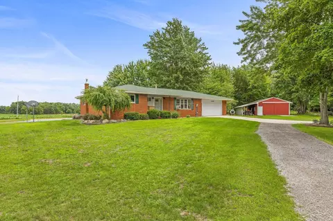 4289 S Sasse, Hemlock, MI 48626