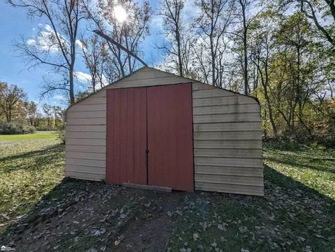 6471 Torrey, Flint, MI 48507 photo 31