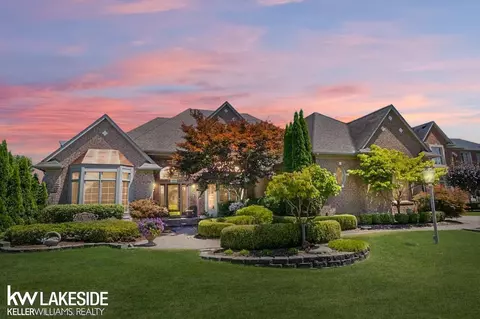 54834 Catalpa, Shelby Township, MI 48315