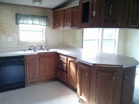 9560 S Byam, Bancroft, MI 48414 photo 4