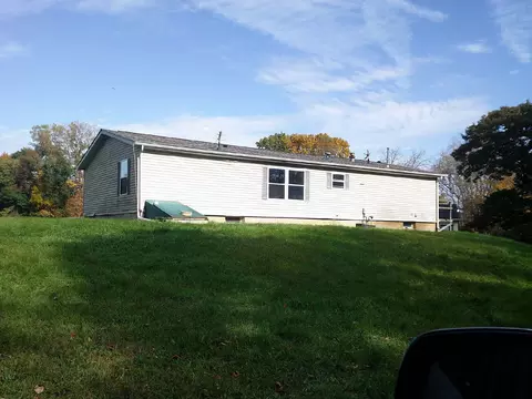 9560 S Byam, Bancroft, MI 48414 photo 2