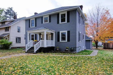 1104 Prospect, Iron Mountain, MI 49801