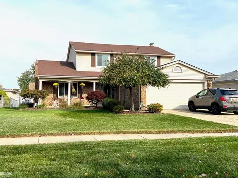 17833 Riverhill, Macomb, MI 48044
