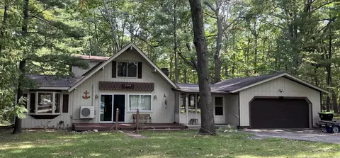 4656 Lancelot, Gladwin, MI 48624