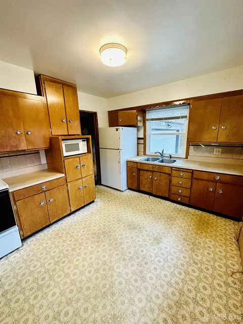 712 Cooper Lk, Ishpeming, MI 49849 photo 7
