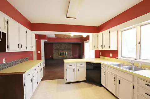 6082 W W Riv, Flushing, MI 48433 photo 10