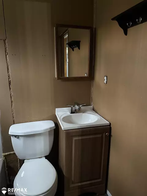 2421 S Dye, Flint, MI 48532 photo 12