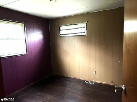 2421 S Dye, Flint, MI 48532 photo 14