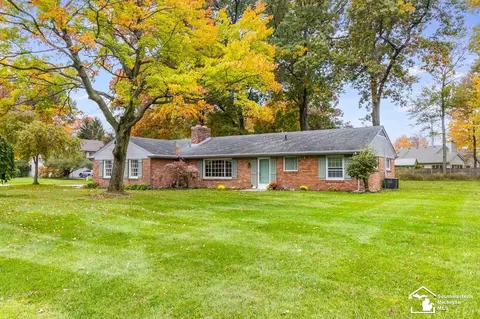 3560 Springdale, Lambertville, MI 48144