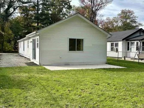 145 Hansen, Algonac, MI 48001 photo 17