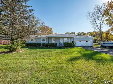 2200 Baldwin, Monroe, MI 48162