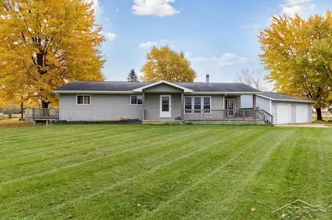 5025 S Fenmore, Merrill, MI 48637