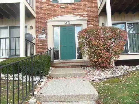 34763 Maple Ln Apt 57 #57  D2, Sterling Heights, MI 48312