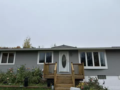 860 Juniper, Ishpeming, MI 49849