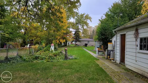15541 Deerfield, Eastpointe, MI 48021 photo 6