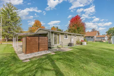 7822 Maple, Birch Run, MI 48415 photo 6
